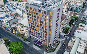 Wink Hotel Saigon Centre - 24Hrs Lifestyle Stay